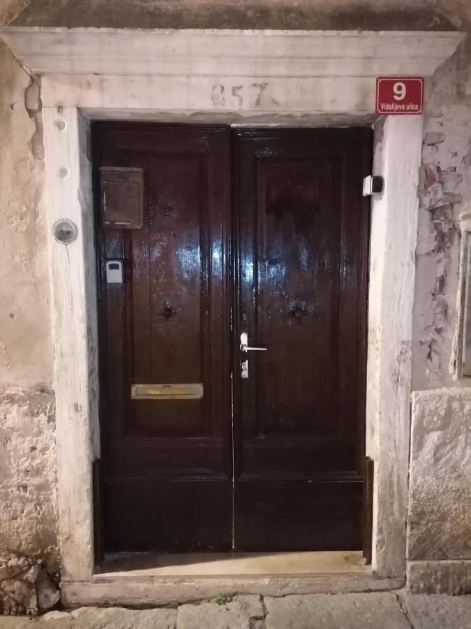 Apartment Dorina بيران المظهر الخارجي الصورة